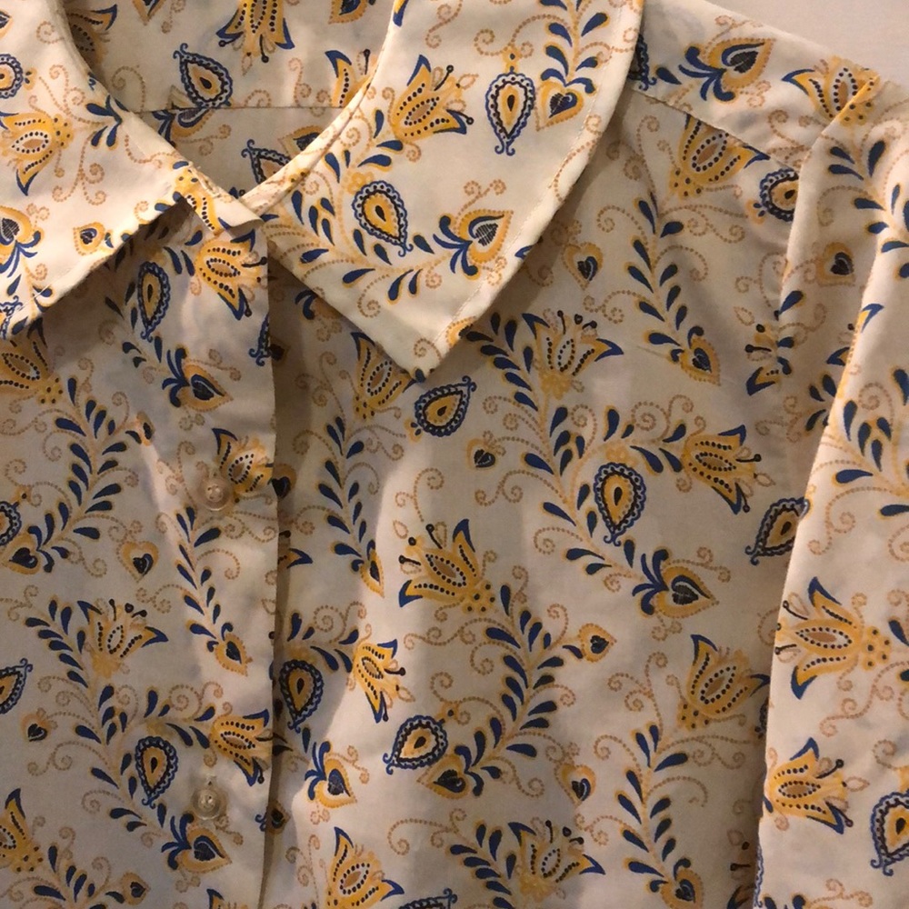 Vintage-shirt-collared button up